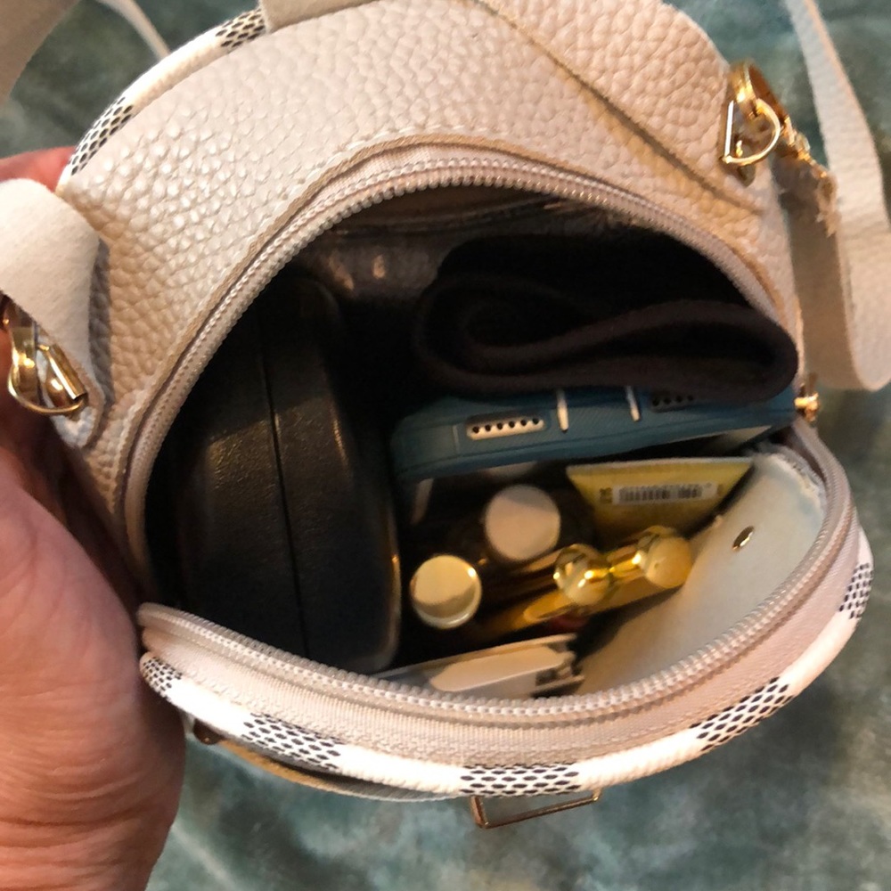 Boutique Multi Wear Bags - Picture 7 of 11